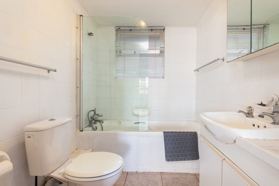 0 Bedroom Property for Sale in Three Anchor Bay Western Cape